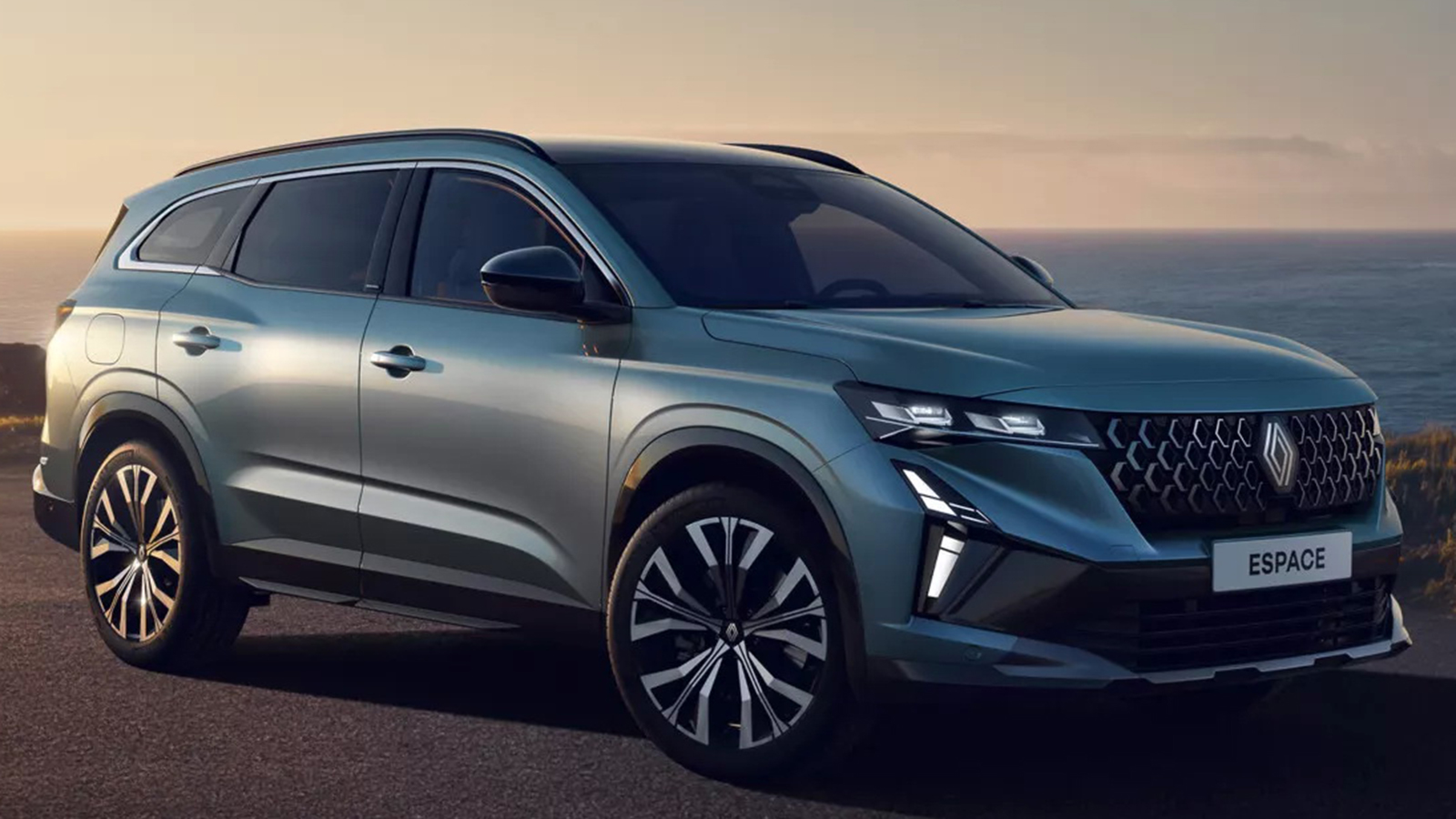 Ντεμπούτο για το ανανεωμένο Renault Espace